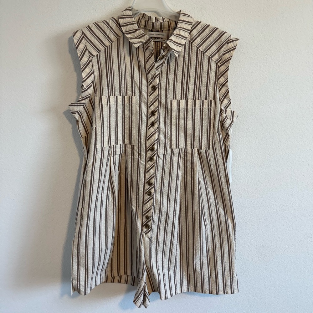 Urban Outfitters Women’s Zoey Workwear Striped Romper Size Medium NWT